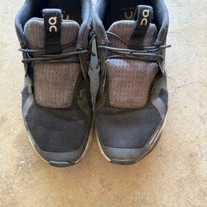 On Running Black and Gray Streamlined Sneakers